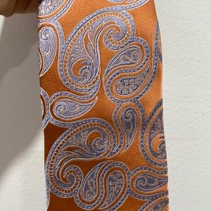 Michael Kors Tie (Like New)